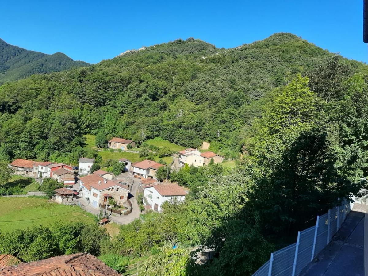 Casa preciosas vistas, ubicada en medio del Parque Natural de REDES, Asturias Caso Exterior foto