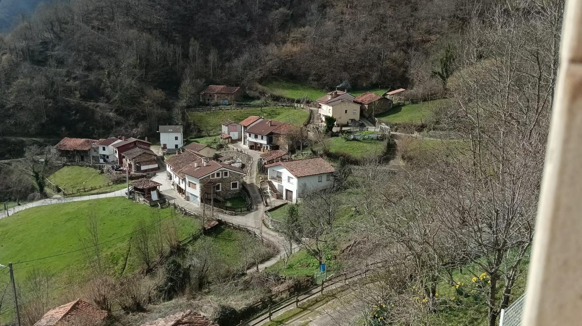 Casa preciosas vistas, ubicada en medio del Parque Natural de REDES, Asturias Caso Exterior foto